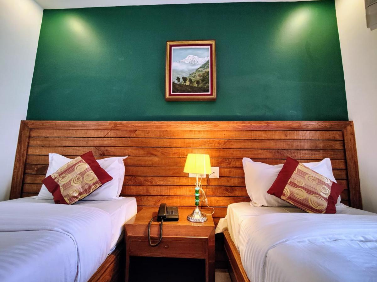Hotel Tulsi Ποκάρα Εξωτερικό φωτογραφία