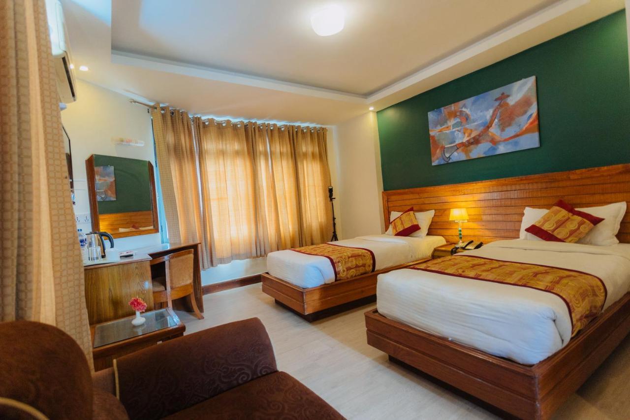 Hotel Tulsi Ποκάρα Εξωτερικό φωτογραφία