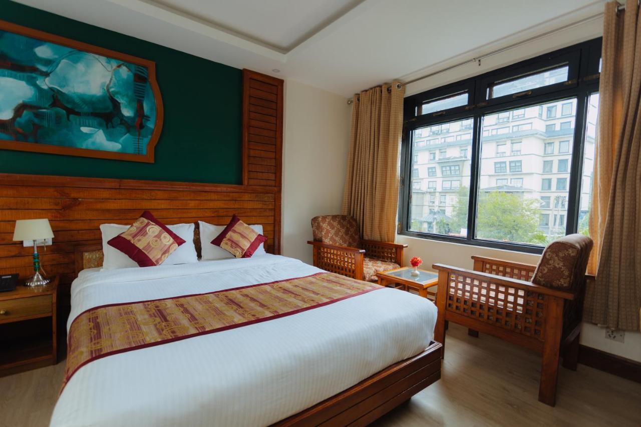 Hotel Tulsi Ποκάρα Εξωτερικό φωτογραφία